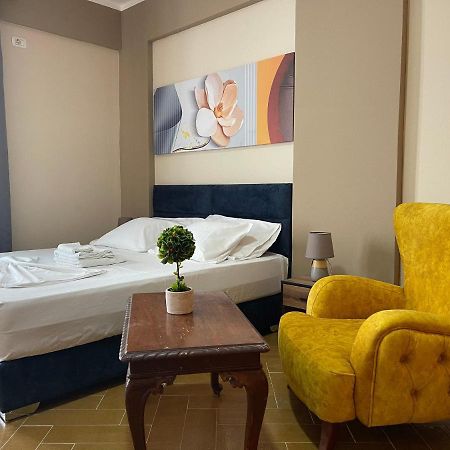 Premium Apartament 07 Vlorë Buitenkant foto
