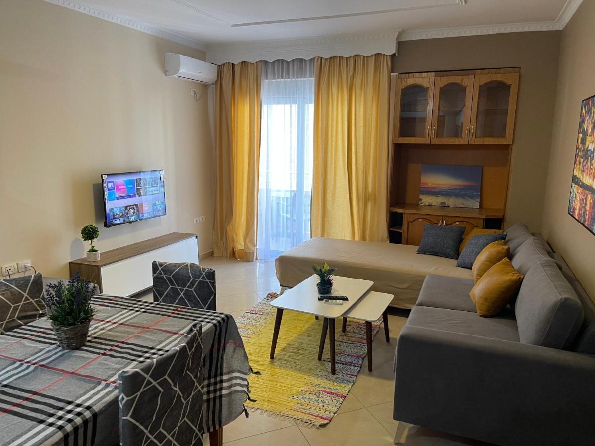 Premium Apartament 07 Vlorë Buitenkant foto